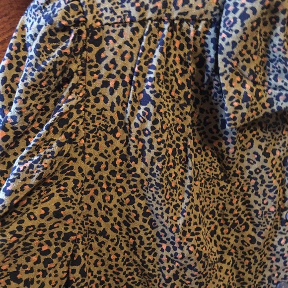 Leopard Print Button down - Picture 3 of 7